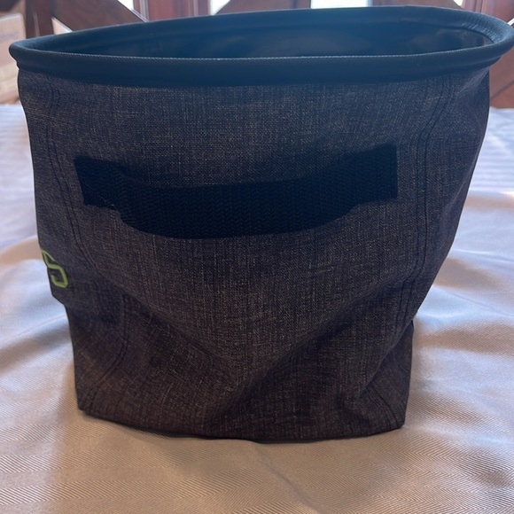 “Dog Treats” Custom Thirty One Utility Bin - Picture 2 of 6